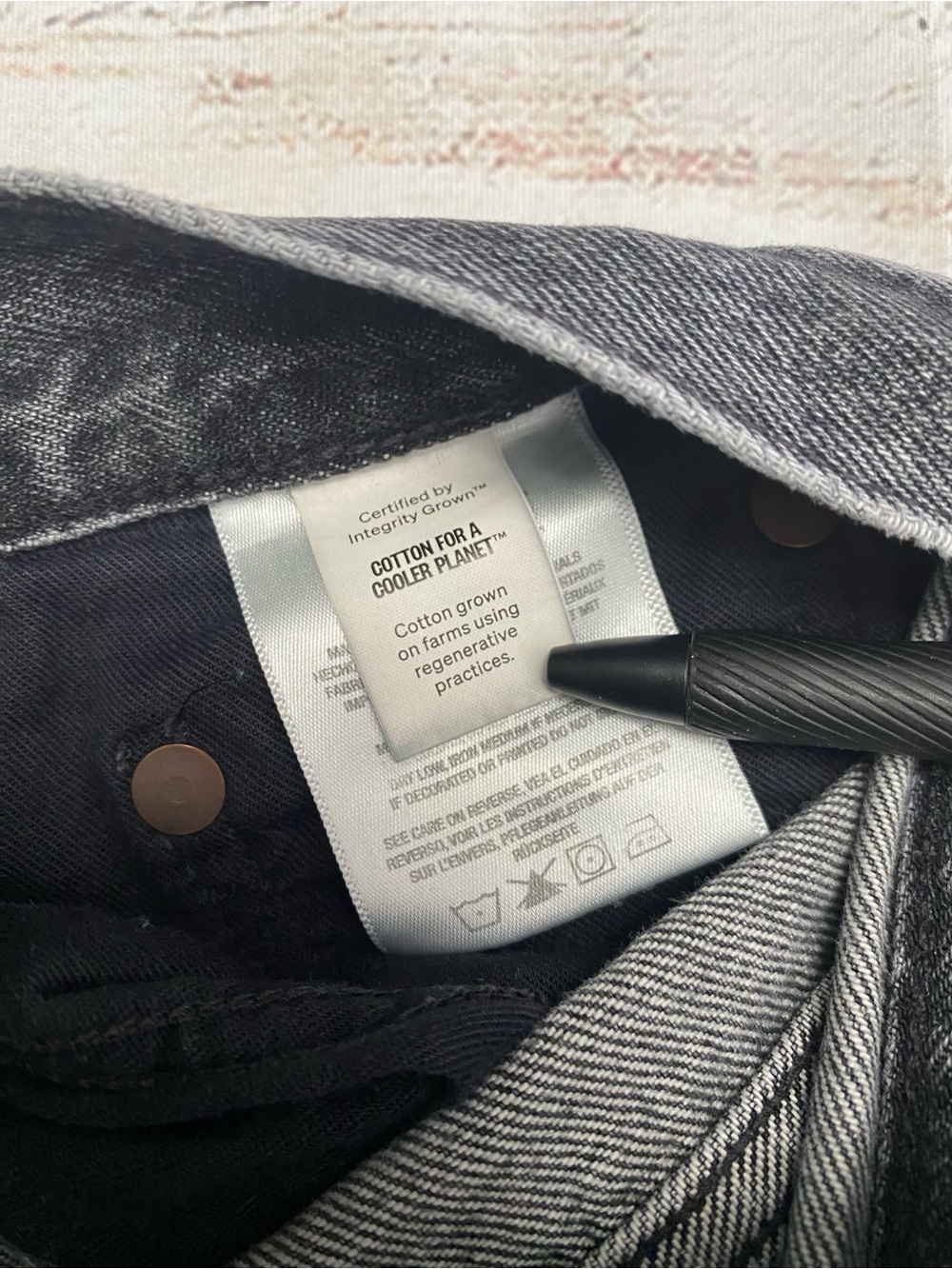 Agolde Low Slung Baggy Jeans in Washed Black size 28 - Picture 10 of 15